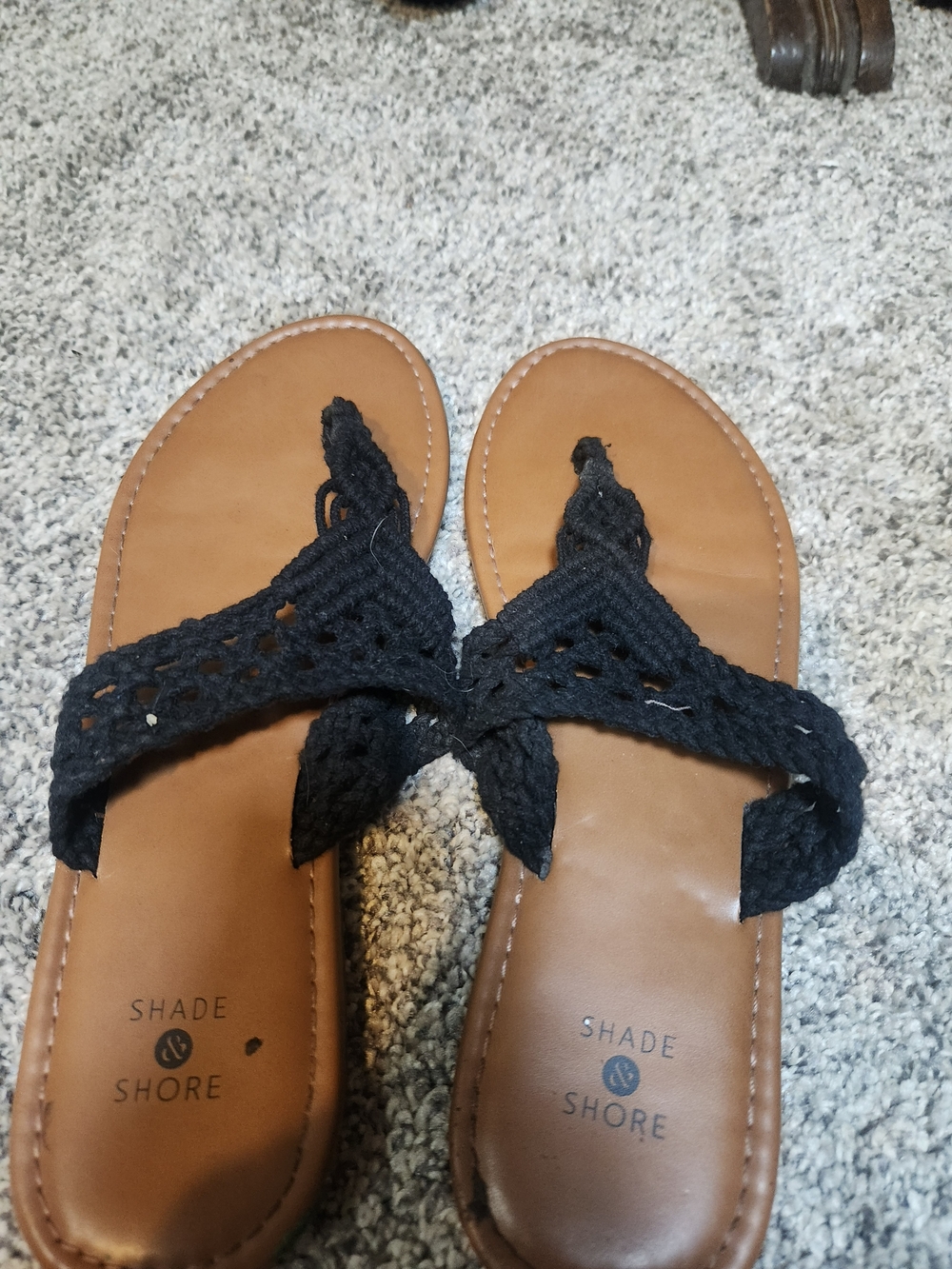 Shade & Shore Black Crochet Toe-Post Sandals